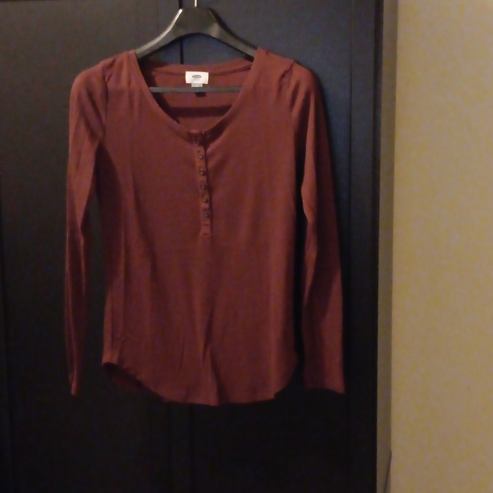 OLD NAVY Women's Maroon Long Sleeve Shirt Size M